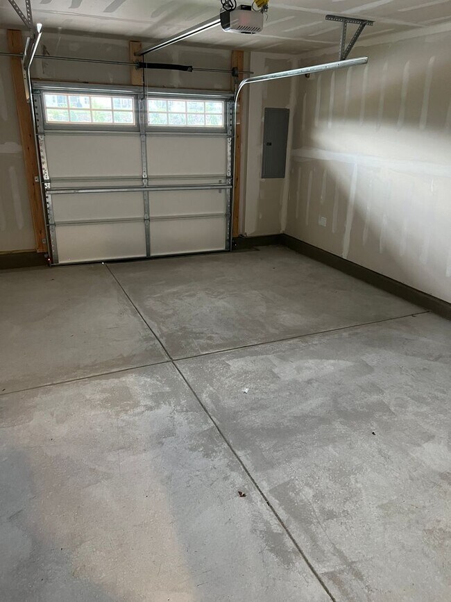 Building Photo - 3bd/3.5 ba Townhome for rent @ Rosedale in Wake Forest