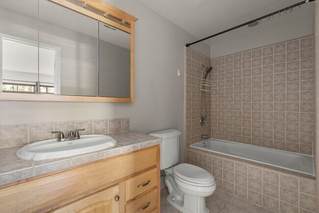 Building Photo - Incline Village: Condo - 3 Bedrooms, 2 Full Bathrooms, 1 Car Garage, Low Elevation, Centrally Loc...