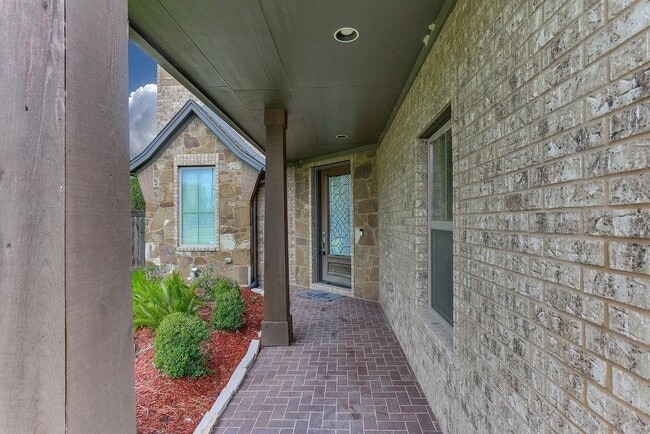 Building Photo - 17603 Bear River Ln