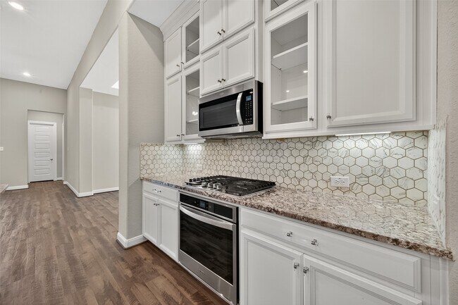 Building Photo - 4403 Tumbling Leaf Ct