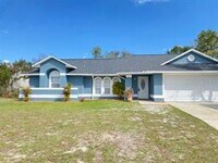 Building Photo - Large 3/2/2 Deltona
