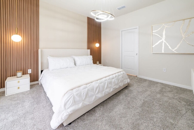 Building Photo - 15871 Cape Coral Lp