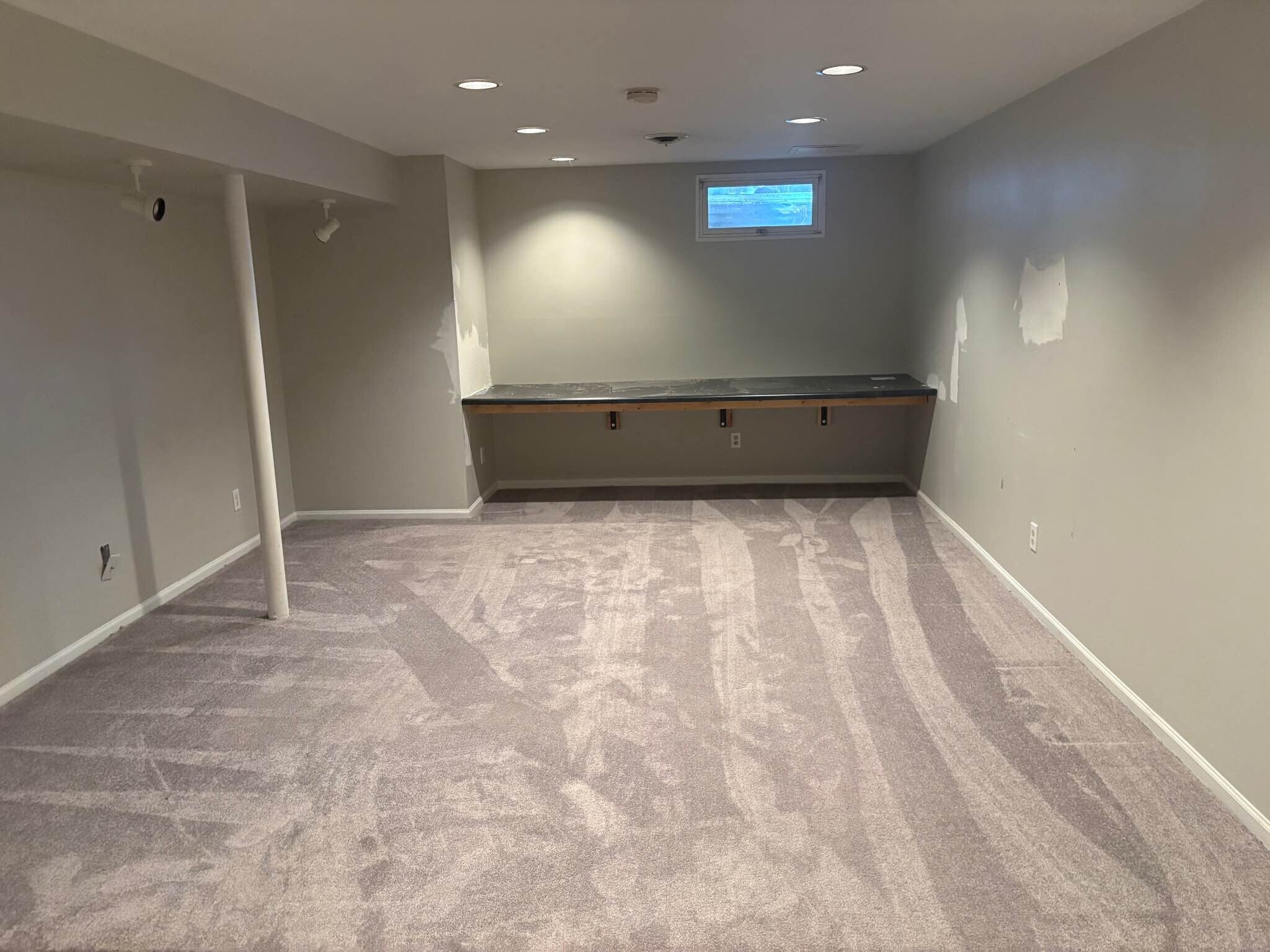 Building Photo - 7302 Gladstone Dr