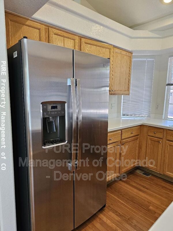 Building Photo - 1298 Braewood Ave