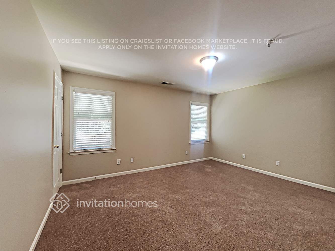 Building Photo - 1396 Merrifield Ln