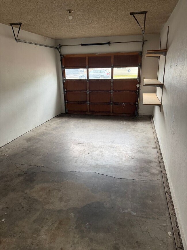 Building Photo - Hascall-PM-026-0278