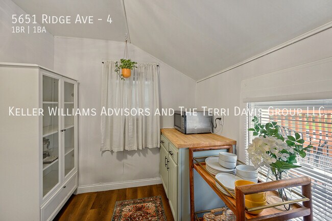 Building Photo - 5651 Ridge Ave