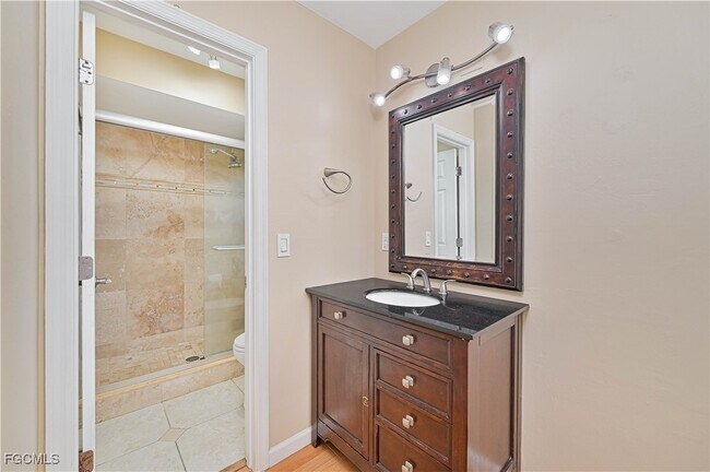 Building Photo - 17040 Golfside Cir