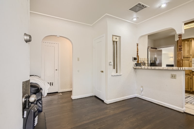 Building Photo - 4700 S Sherman St