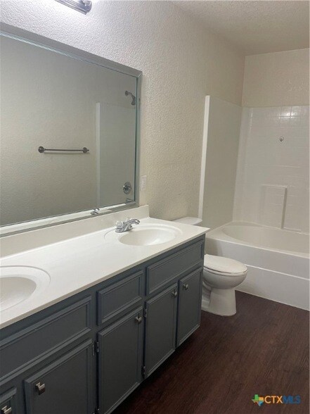 Building Photo - 4702 Waterproof Dr