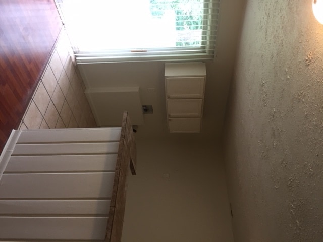 Building Photo - 4125 N Arlington Ave