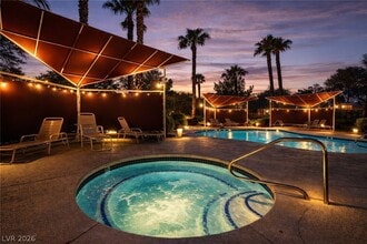Building Photo - 7885 W Flamingo Rd