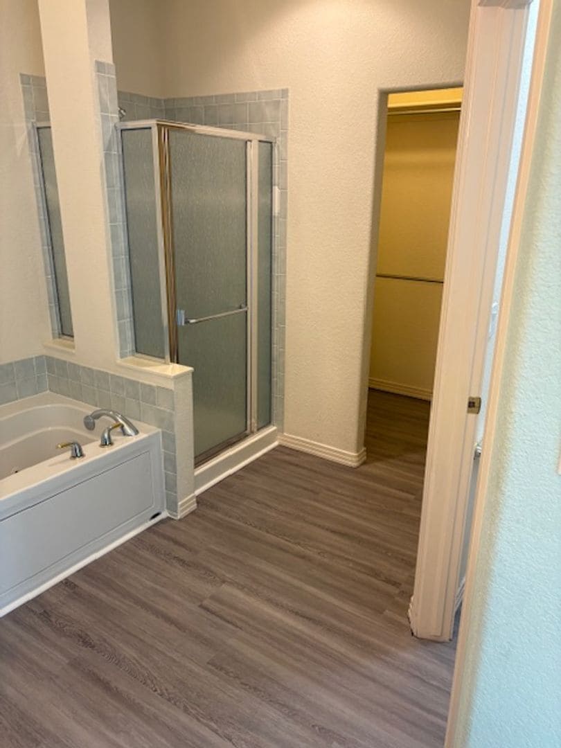 Building Photo - 4143 Da Vinci Dr