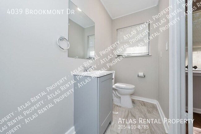 Building Photo - 4039 Brookmont Dr