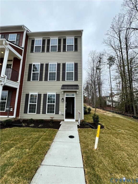 Building Photo - 13836 Randolph Pond Ln