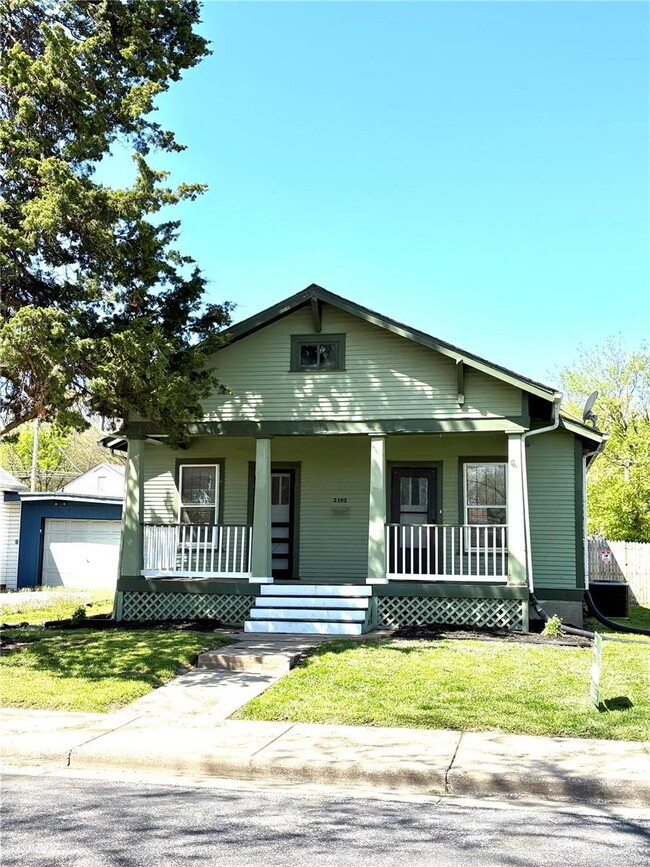 Building Photo - 2103 N 4th St