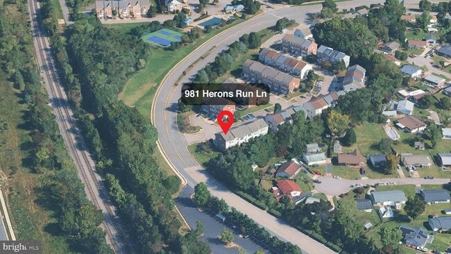 Building Photo - 981 Herons Run Ln