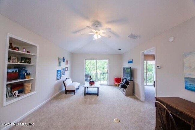 Building Photo - 110 Overlook Dr