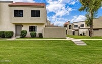Building Photo - 5984 N 48th Ave