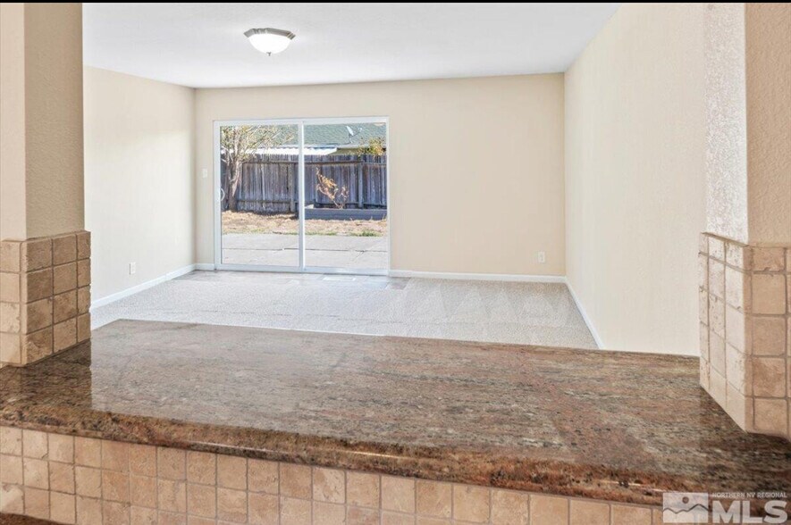 Building Photo - 630 Teel St