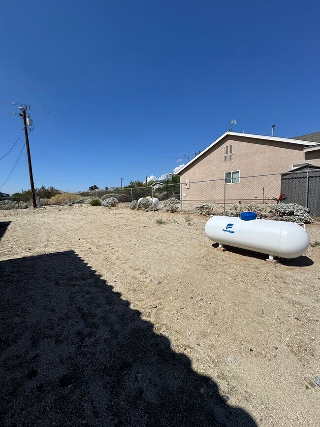 Building Photo - ***New Rental Home***