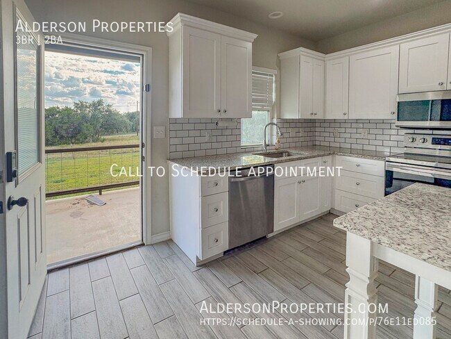 Building Photo - 2410 Golf-