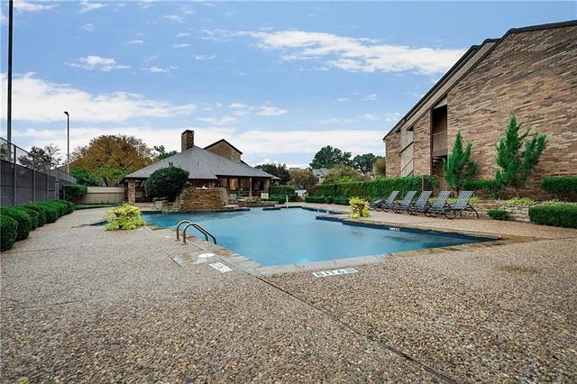 Building Photo - 1204 Harwell Dr