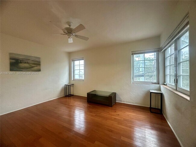 Building Photo - 260 Euclid Ave