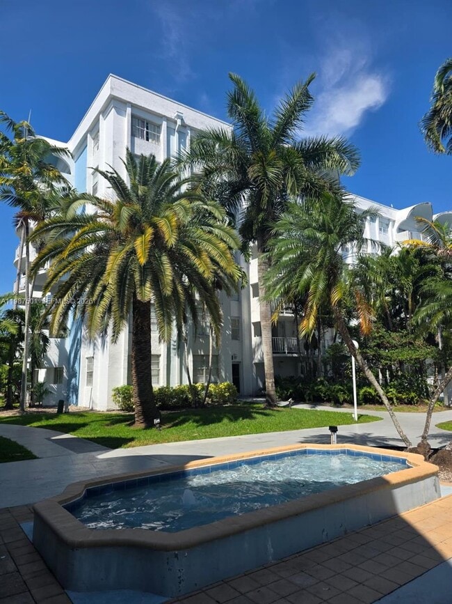 Building Photo - 494 NW 165th St