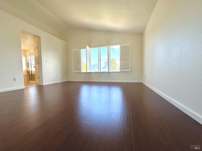 Building Photo - 622 Stonehenge Dr