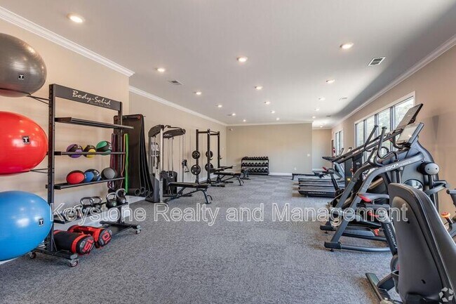 Building Photo - 15 Millswood Dr