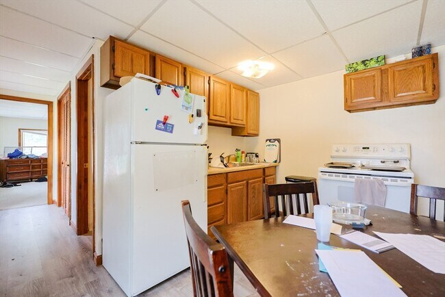 Building Photo - 31-33 Leicester St