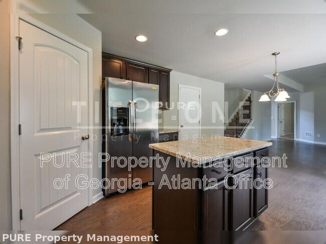 Building Photo - 4126 Water Mill Dr