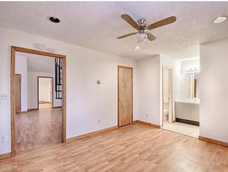 Building Photo - 22 Fox Ridge
