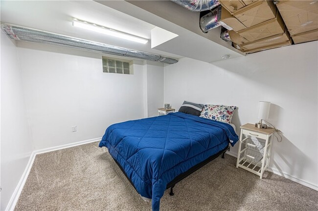 Building Photo - 414 Hochberg Rd