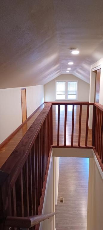 Building Photo - 6827 NE Glisan St