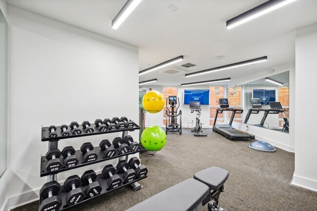 Building Photo - NEW One Bedroom in Brewerytown w/ Roofdeck & Gym!