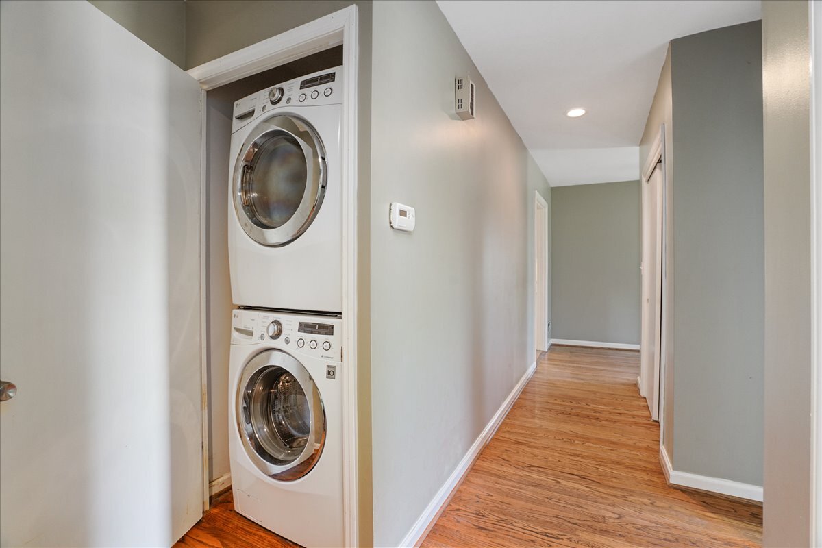 Building Photo - 6309 Regal Rd