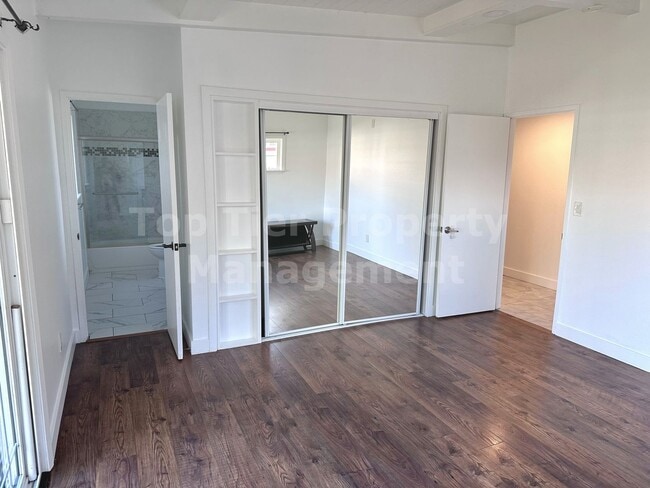 Building Photo - Very Nice 4 Bed, 2 Bath, 1,546 Sqft Concord House Available 03/15 For Lease!