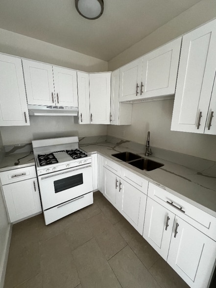 Building Photo - 1740 Winona Blvd