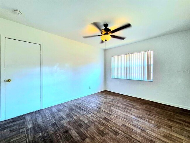 Building Photo - 2413 E 38th Ave