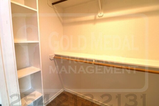 Building Photo - 6009 Cordillera Dr