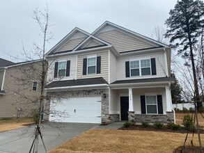 Building Photo - Available to Show
