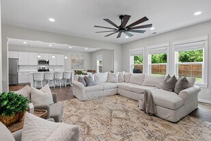 Building Photo - 1224 Arroyo Dr