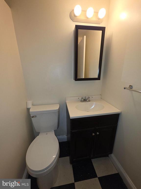 Building Photo - 5407 Fallriver Row Ct