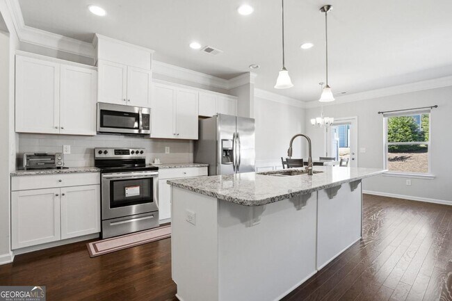Building Photo - 2639 Bloom Cir