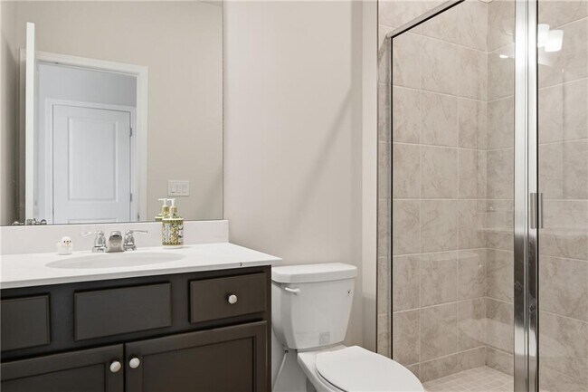 Building Photo - 8820 Shipton Cir