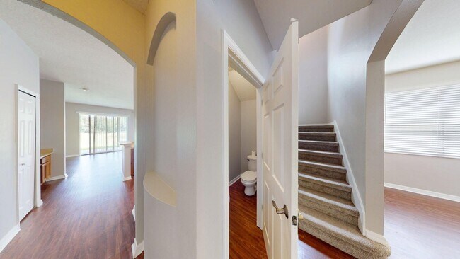 Building Photo - 4-BR 2.5 BA   AVALON PARK SOUTH