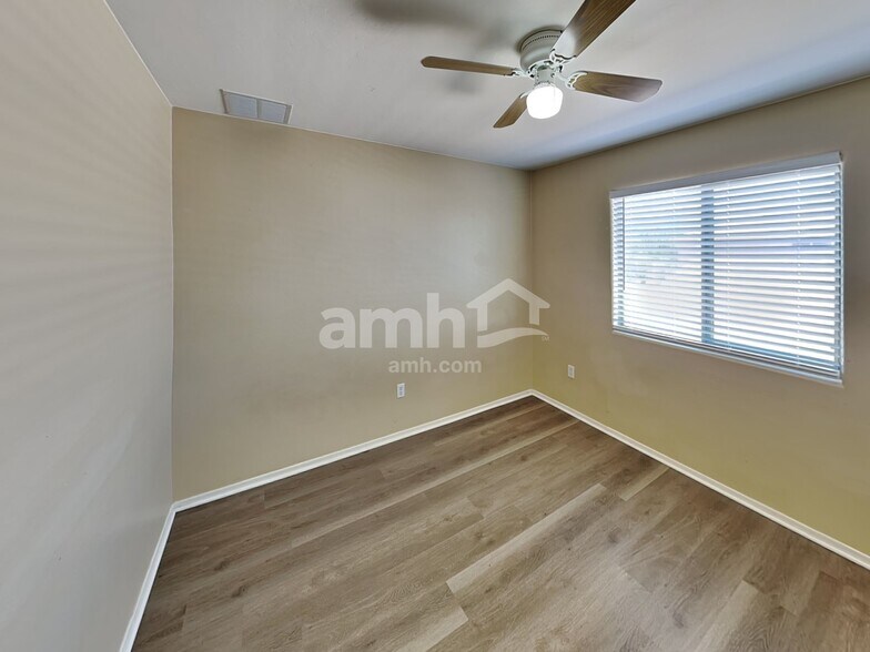 Building Photo - 4169 E Stony Meadow Dr