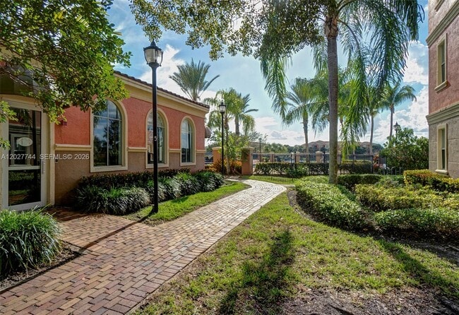 Building Photo - 4404 SW 160th Ave
